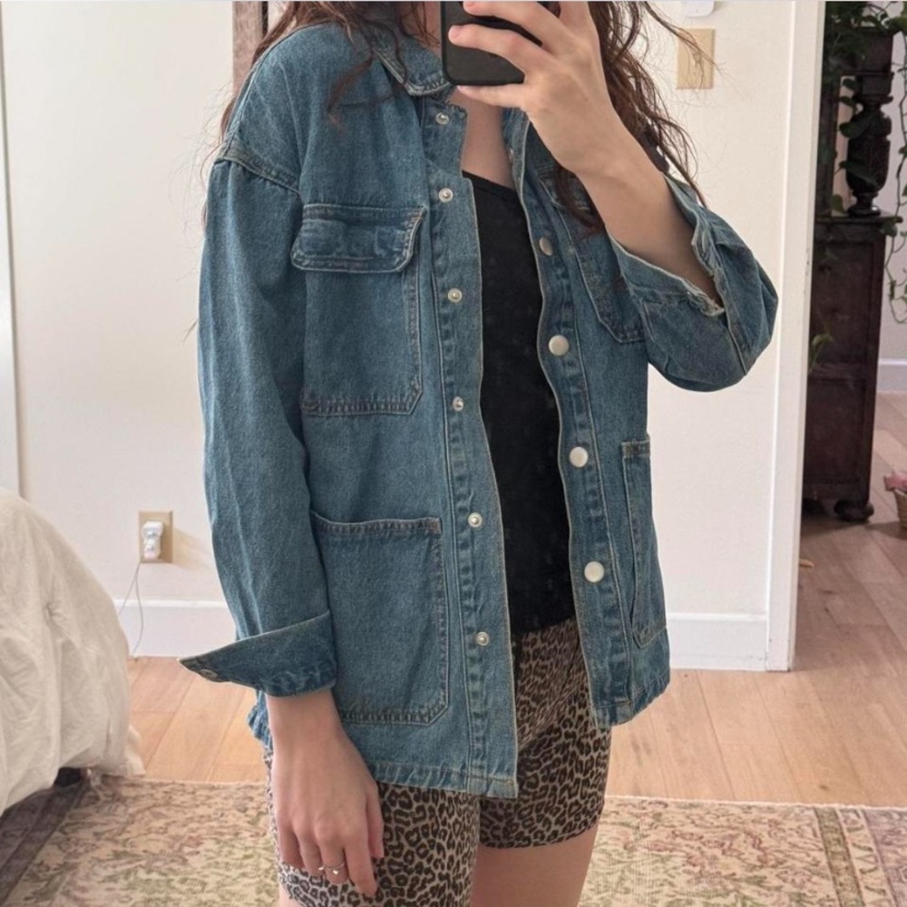 Vintage jean jacket size small